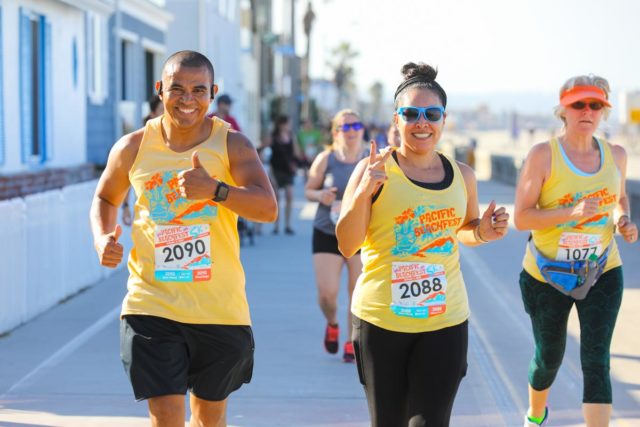 Pacific Beachfest runners with PBFest5K tanktop